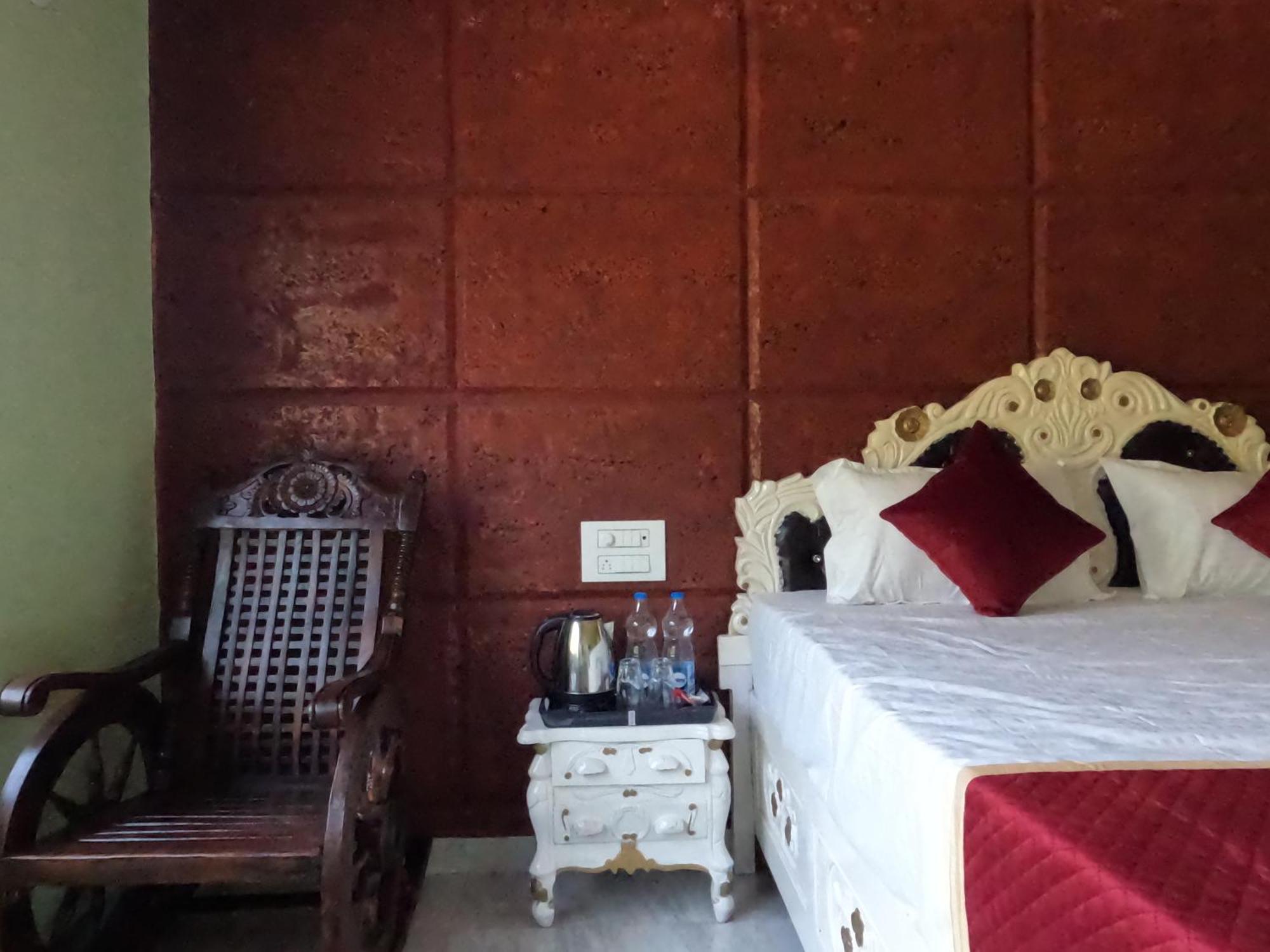 Kokan Heritage Resort Mālvan Exteriör bild